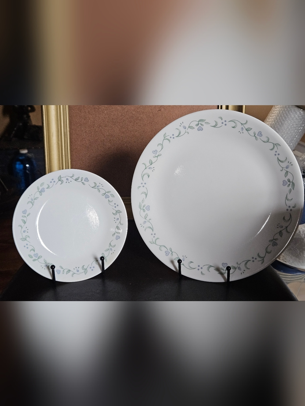 Corelle "Country Cottage"  White Dinner & Salad Plate Set